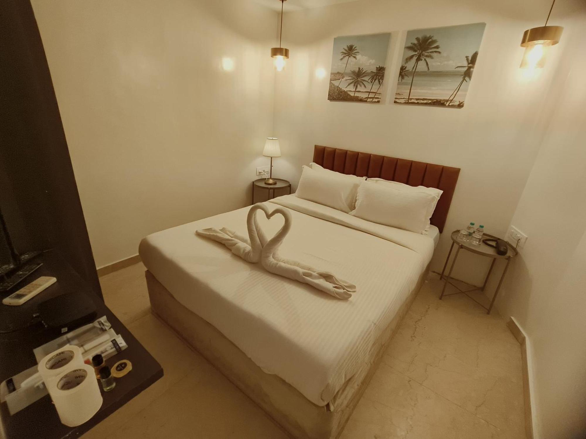 The Majlis Hotel - Colaba Bombay Extérieur photo